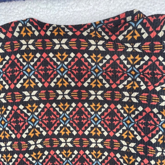 Women’s Medium LuLaRoe Multi Color Aztec Print Duster Cardigan - Picture 4 of 13
